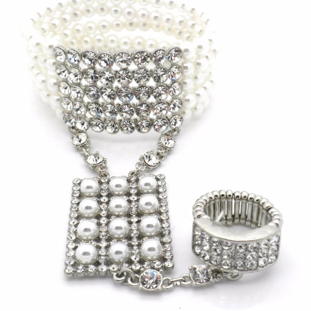 Stretch Slave Bracelet Crystals & Pearls